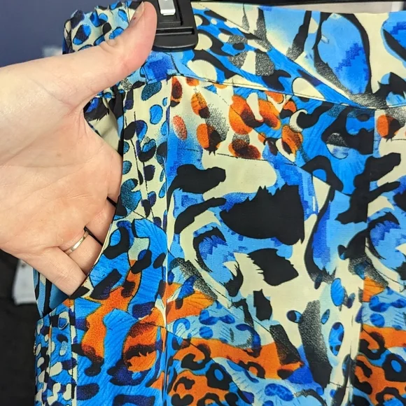 Fun Graphic Pant by Tiempo Isabella Arriaga - Picture 5 of 9